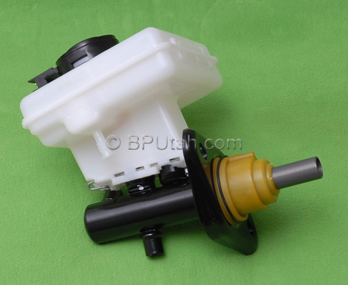 Genuine Factory OEM Brake Master Cylinder for Land Rover Discovery 
