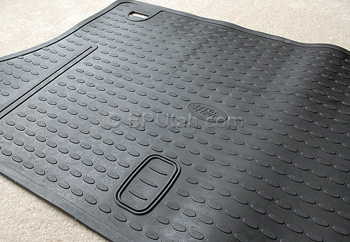 Factory Genuine OEM Rubber Cargo Mat for Land Rover Freelander 
