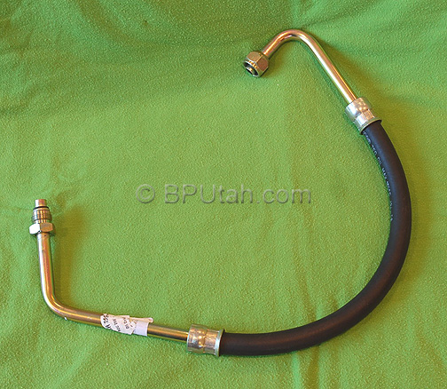 Genuine Factory OEM Aftermarket Engine Oil Cooler Line Pipe for Range Rover 4.0/4.6 (P38a) 