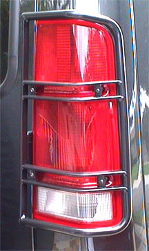 Genuine Rear Lamp Guards for Land Rover Discovery