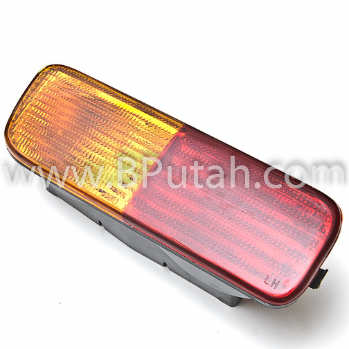 thumbnail image 2 of Land Rover Discovery 2 TD5 Rear Bumper Lamp – LH Side, Up To 2003, Allmakes XFB101490 2 of 6