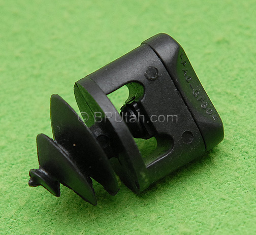 Factory OEM Genuine Floor Mats Clip for Land Rover Range Rover