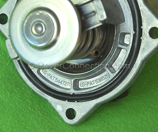 Factory Genuine OEM Thermostat for Range Rover 