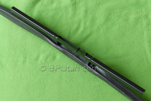 Factory Genuine OEM Winter Wiper Blade for Range Rover 
