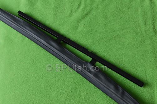 Factory Genuine OEM Winter Wiper Blade for Range Rover 